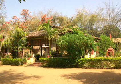 Bandhavgarh Jungle Lodge