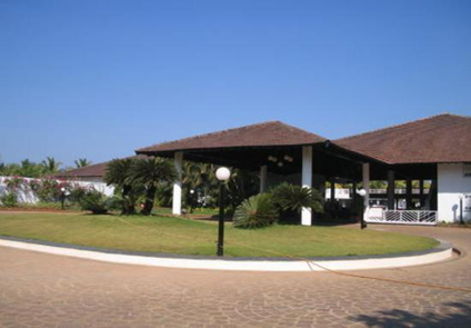Dona Sylvia Beach Resort