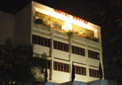 Hotel Yuvraj Vadodara