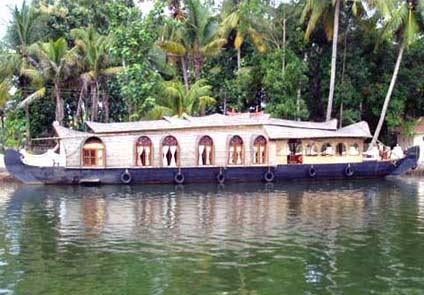 Kuttanad River Resort Alleppey