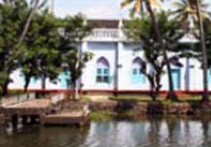Riverdale Resorts & Holiday Homes Kochi