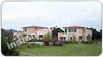 Manu Maharani 
Resort