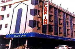 Hotel Clarks Inn Delhi