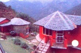 Udechee Huts