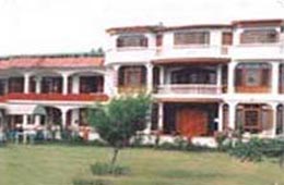 Akbar Hotel Srinagar