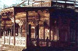 Boulevard Hotel Srinagar 