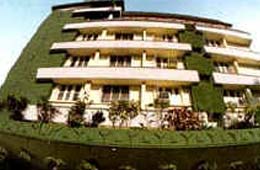 Paulson Pak Hotel