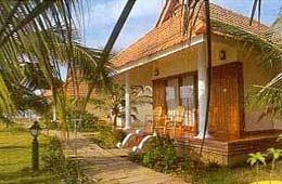 Hotel Aquaserene Kollam