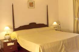 Hotel Checkmate, 
                  Kollam