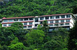 Abad Copper Castle Resort Munnar