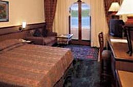 First Class Hotels