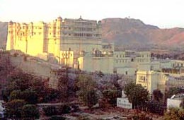 Hotels in Devigarh