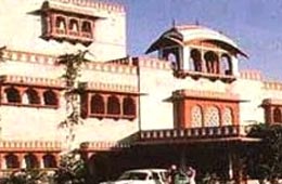 Hotel Bani Park Plaza Jaipur