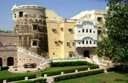 Mukandgarh Hotels