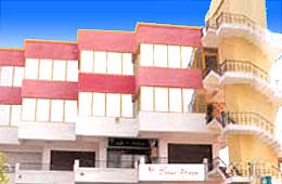 Hotel Deluxe Plaza, Agra
