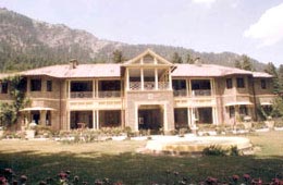 Hotels in Balrampur