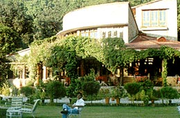 Quality Inn Corbett Jungle Resort