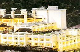 Deluxe Hotels in Mussoorie