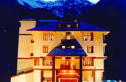 First Class Hotels in Mussoorie