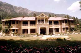 Balrampur House Nainital 