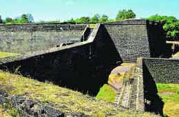 Arakkal Palace and Kannur Fort