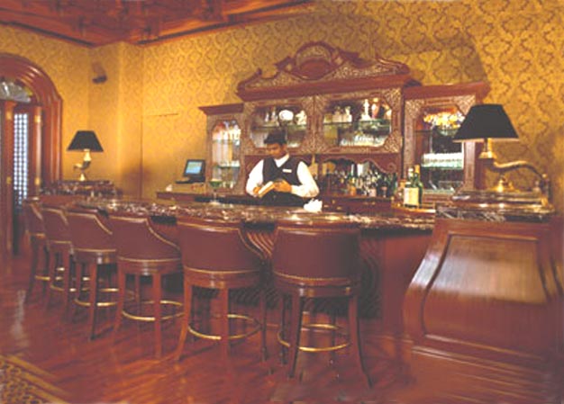 Bar at Leela Palace, Goa 