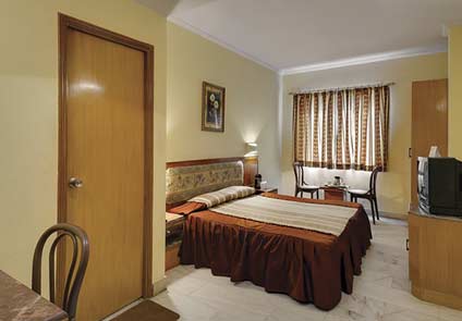 Hotel Amar Yatri Niwas Agra