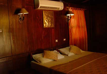 Emerald Isle Heritage Villa Alleppey