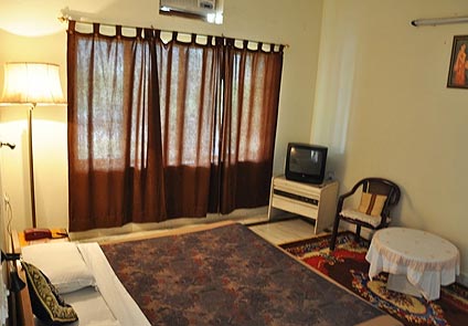 Hotel Amrit Resort, Alwar