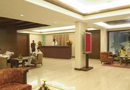 Express Alkapuri Hotel