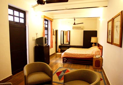 Hotel Sunbird, Bharatpur