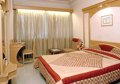 Hotel Surya Vadodara