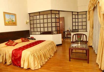 Hotel Yuvarani Residency Kochi