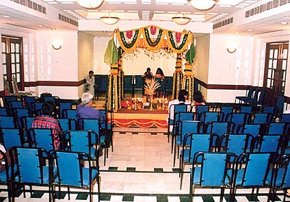 Hotel Yuvraj Vadodara