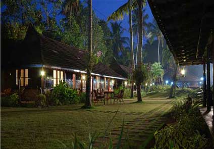 Kayaloram Lake Resort Alleppey