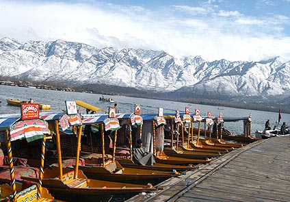 Meena Group of Houseboats Srinagar