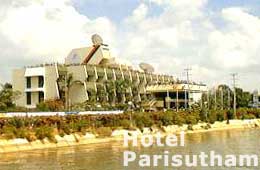 Hotel Parisutham - Exterior