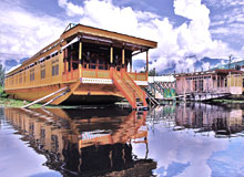 Discover Kashmir