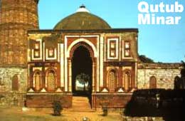 Tour to Qutab Minar, New Delhi