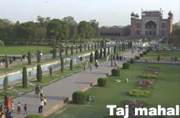 Tour to Taj Mahal, Agra